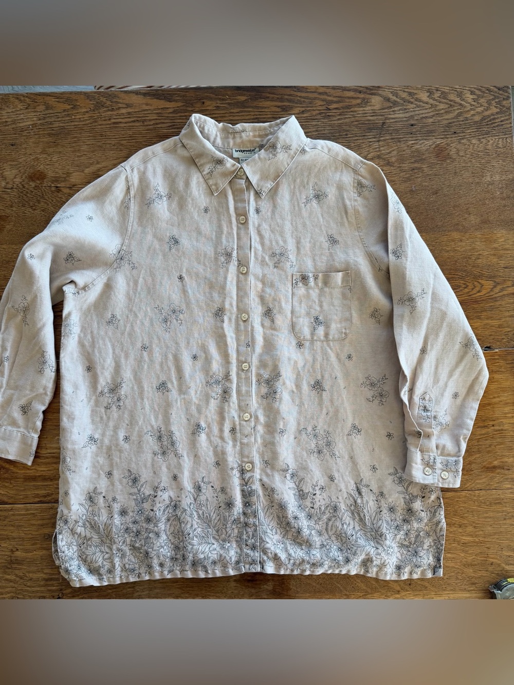 Bridgewater Studio 100% LINEN Women's Light Beige Floral Button-Down Linen Shirt